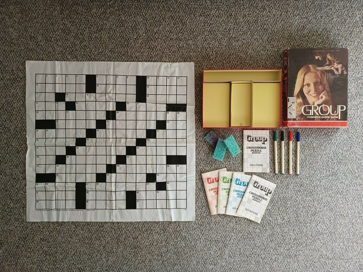 1972 Group Crossword Puzzle Game Milton Bradley Cadeaux Pre owned EBay