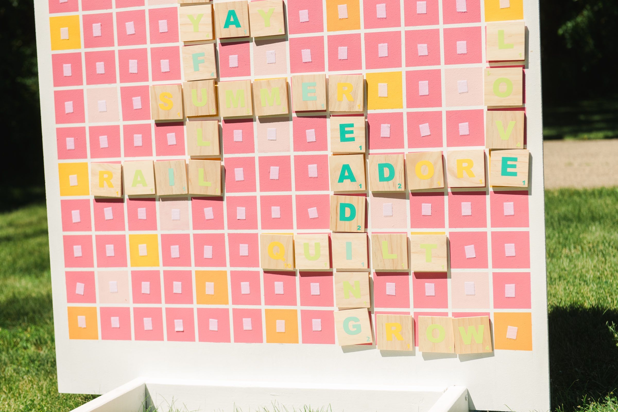 DIY Five Giant Lawn Games For Epic Fun VELCRO Brand DIY Five Giant Lawn Games For Epic Fun VELCRO Brand