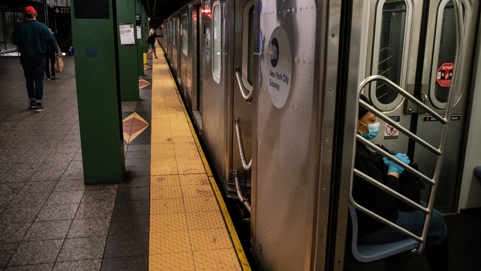 subway stop for short crossword