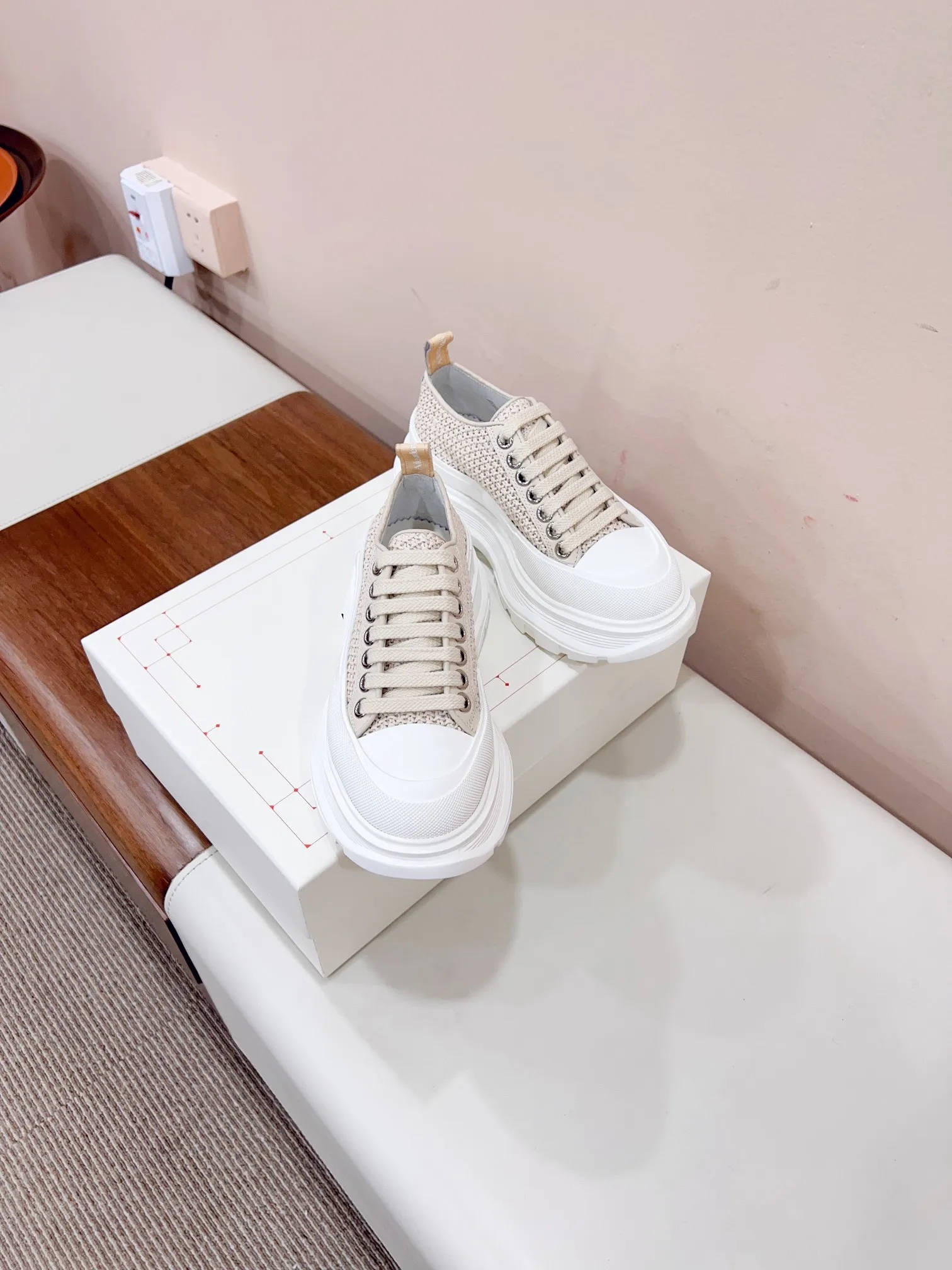 Leather Expensive Shoe Brands Luxury Womens Shoes Designer Fall Shoes Shoe Designer Jimmy Traders Crossword Clue